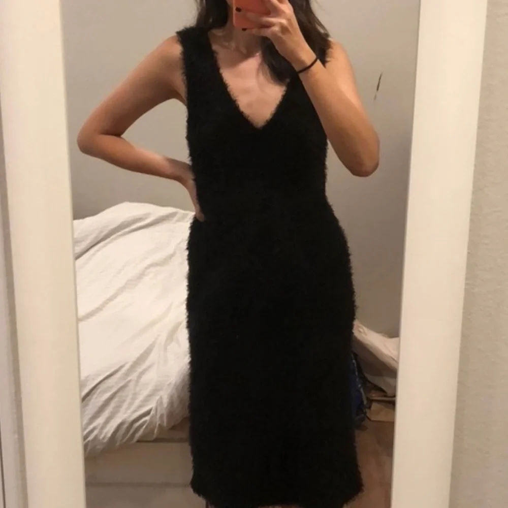 LIKE NEW Fuzzy Zara Black Midi Dress Soft Stretchy Winter Cozy Christmas Warm - Picture 4 of 4